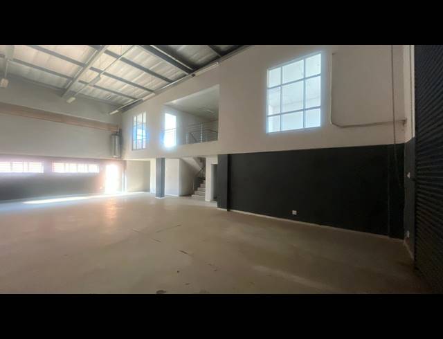 226M² WAREHOUSE TO LET IN SILVERTON